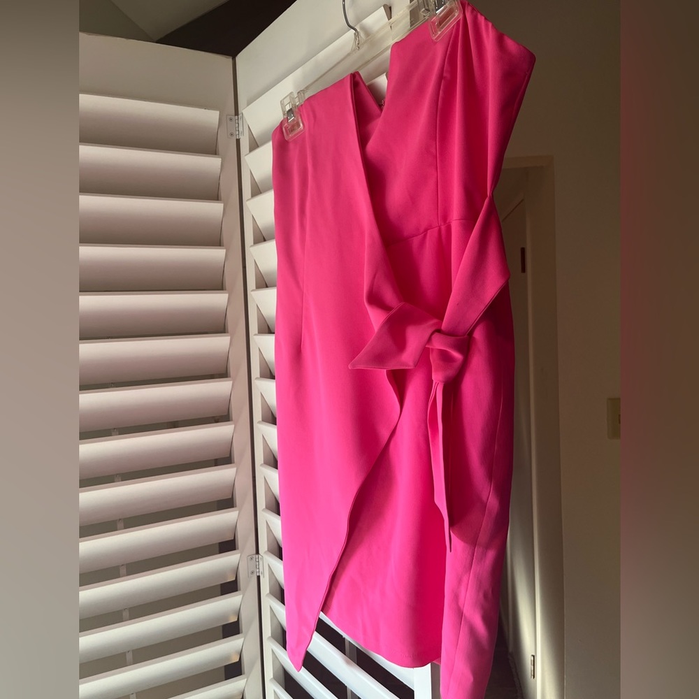 Pink strapless dress with a tie wrap Impeccable Pig